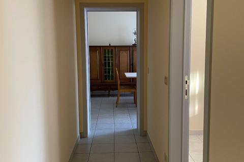 Ruim appartement met garage in Melle, bouwjaar 2001, 2 slaapkamers, EPC-waarde 161.00, energielabel B, 108.00m² bewoonbare oppervlakte