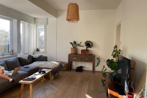 Charmante open bebouwing met tuin en terras in Destelbergen, 2 slaapkamers en bureel, bouwjaar 1952, perceeloppervlakte 482m², bewoonbare oppervlakte 125m², ori