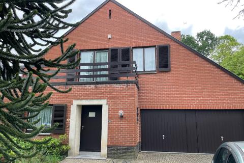 Prachtige villa met tuin, terras en garage in Laarne -  oriëntatie tuin zuid - prijs op aanvraag