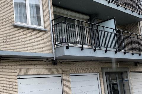 Eerste verdieping appartement met terras en 2 slaapkamers in Gent - bewoonbare oppervlakte 98.00 - EPC-waarde 283.00 - Energielabel C