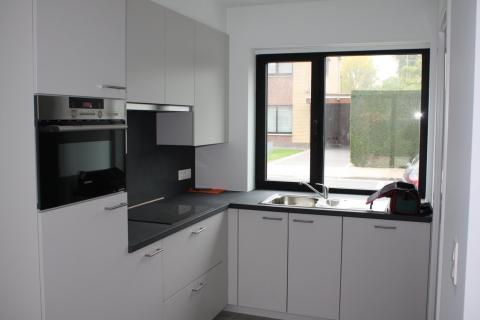 Nieuwbouw woning met 4 SLPK te huur in Gent/Mariakerke 
