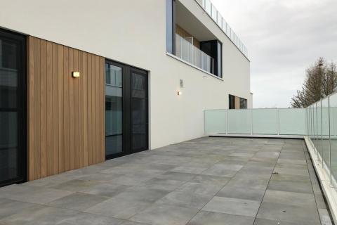 Service Flat in Wetteren met terras, lift, 1 slaapkamer, bouwjaar 2019 en zorgverlening. Inclusief restaurant, fitnessruimte, welness, tuin, animatie, petanqueb