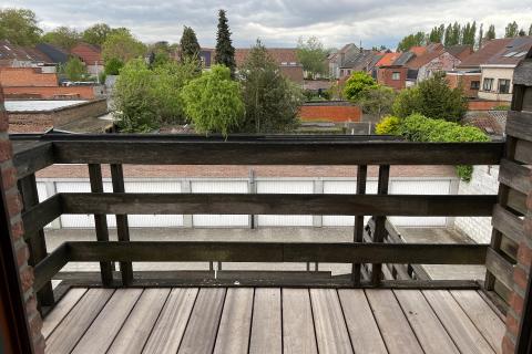 Ruim penthouse met terras, lift en garage in Merelbeke-Melle: 2 slaapkamers, bouwjaar 1997, EPC-label B