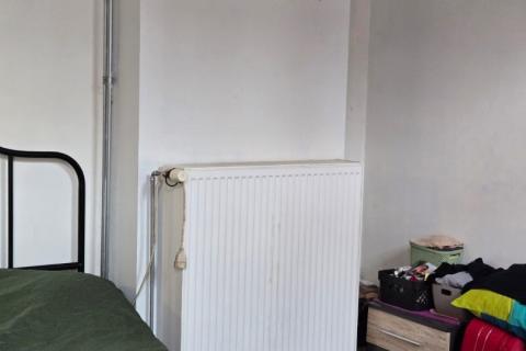 Ruime hoekwoning met terras, garage en 3 slaapkamers in Ledeberg - Energielabel C - 180m² bewoonbare oppervlakte