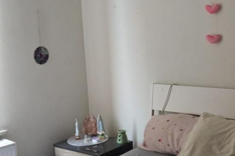 Ruime hoekwoning met terras, garage en 3 slaapkamers in Ledeberg - Energielabel C - 180m² bewoonbare oppervlakte