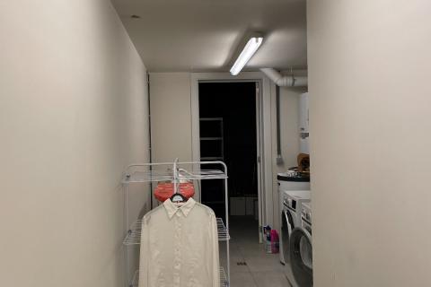 Rustieke half open bebouwing met tuin, garage en 3 slaapkamers in Heusden, bouwjaar 2015, op enkele minuten van het centrum, 2 badkamers, een ideale woning voor