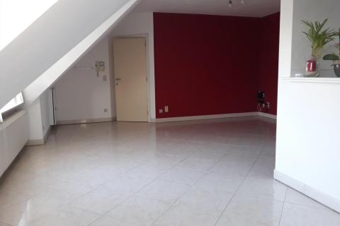 Gezellig dakappartement te Melle met garage 