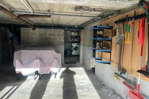 Ruime bungalow met 4 slaapkamers, garage en tuin in Oosterzele - Energiezuinig met EPC-waarde 364.00