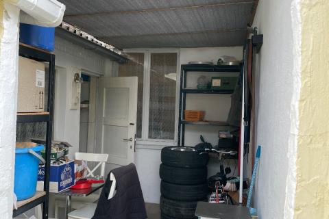 Instapklare rijwoning met tuin en terras in Heusden/Destelbergen, 2 slaapkamers, energielabel E, zuidwestelijke oriëntatie van de tuin