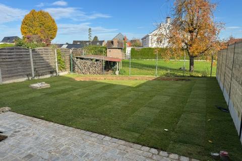 Prachtige half open bebouwing met tuin en terras in Oosterzele! 3 slaapkamers, bouwjaar 2025, energielabel A, 278m² perceeloppervlakte, 140m² bewoonbare oppervl