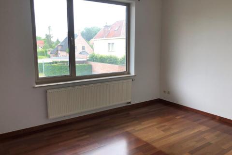 Drongen, rustig gelegen éénslaapkamerappartement