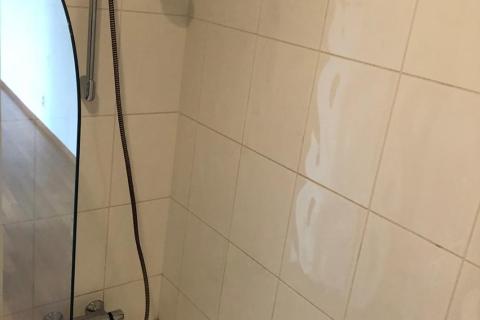 Drongen, rustig gelegen éénslaapkamerappartement