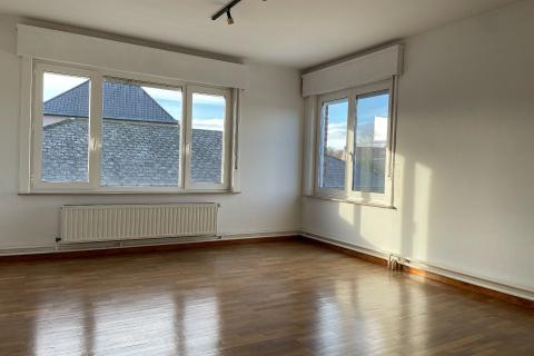 Mooie half open bebouwing met tuin, garage en 3 slaapkamers in Melle - EPC 276.00 - Energielabel C - 132.00m² bewoonbare oppervlakte - Zuidwestelijke tuinoriënt