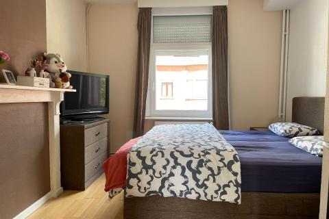 Showroom, atelier en appartement in Merelbeke-Melle, gerenoveerd in 2015, 650.00m² perceeloppervlakte, 226.00m² bewoonbare oppervlakte