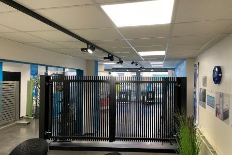 Showroom, atelier en appartement in Merelbeke-Melle, gerenoveerd in 2015, 650.00m² perceeloppervlakte, 226.00m² bewoonbare oppervlakte