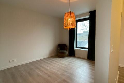 Ruime half open bebouwing met tuin en terras in Gent, 3 slaapkamers, EPC-waarde 68.00, energielabel A, zuidwestelijke oriëntatie