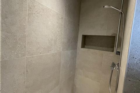 Ruime half open bebouwing met tuin en terras in Gent, 3 slaapkamers, EPC-waarde 68.00, energielabel A, zuidwestelijke oriëntatie