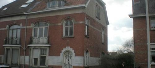 Volledig te renoveren herenwoning