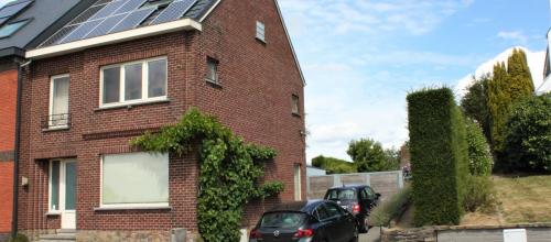 Gezellige 4 slpk woning met fraaie tuin te Scheldewindeke