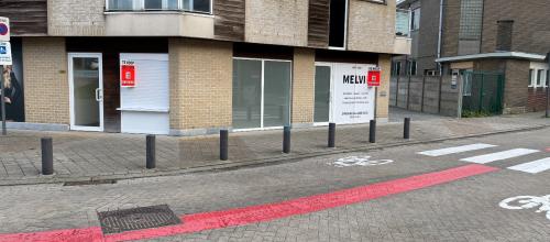 Ruime commerciële hoek te Melle Vogelhoek